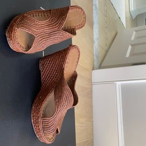 Carrie Forbes platform slides